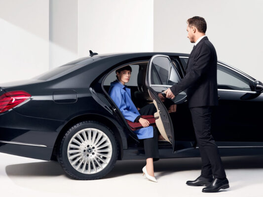 Những cam kết về dịch vụ thuê xe kèm lái đi công tác của Xe Tiết Kiệm