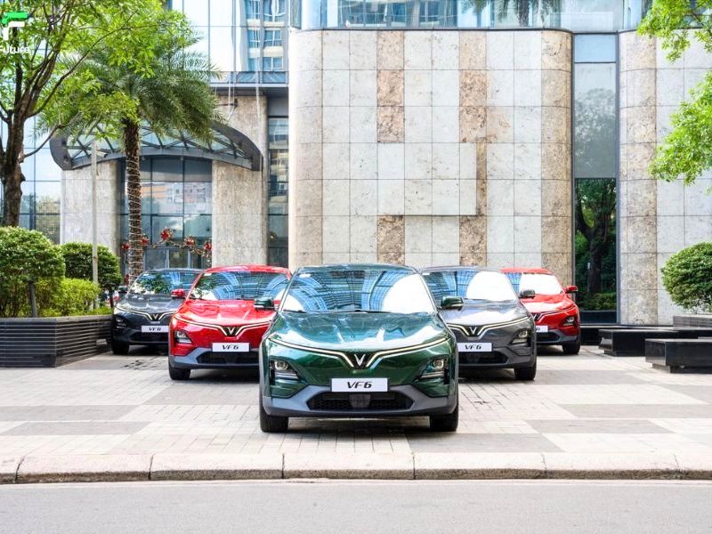 Xe Cho Hội Nghị Sự Kiện – Đón Đúng Giờ, Lịch Trình Chuẩn, Xe Đời Mới 2 Đảm bảo đoàn di chuyển đúng giờ không vỡ kế hoạch chương trình