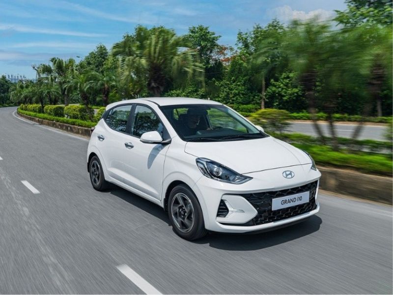 Dịch Vụ Đưa Đón Sân Bay Nội Bài Uy Tín, Đúng Giờ, Trọn Gói 2 Xe sân bay Nội Bài đi các tỉnh trọn gói